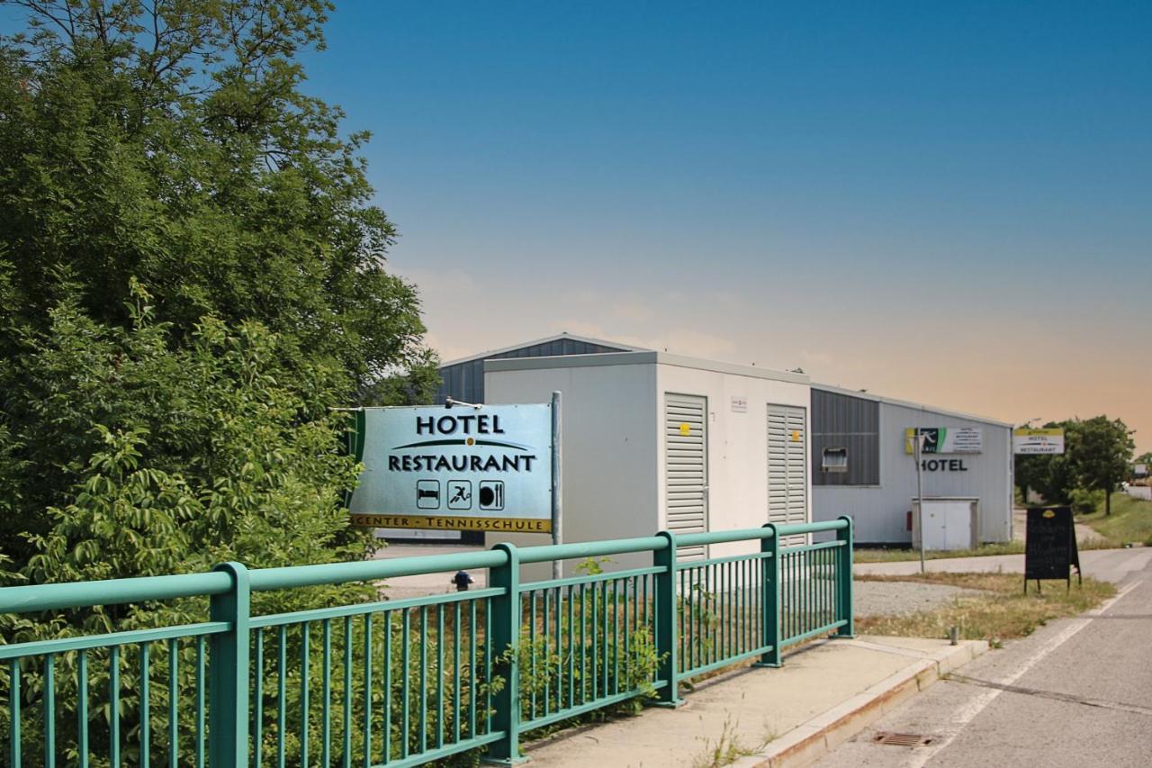 Hotel Khail Maria Lanzendorf المظهر الخارجي الصورة