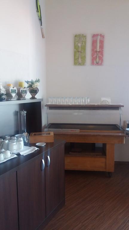 Hotel Khail Maria Lanzendorf المظهر الخارجي الصورة