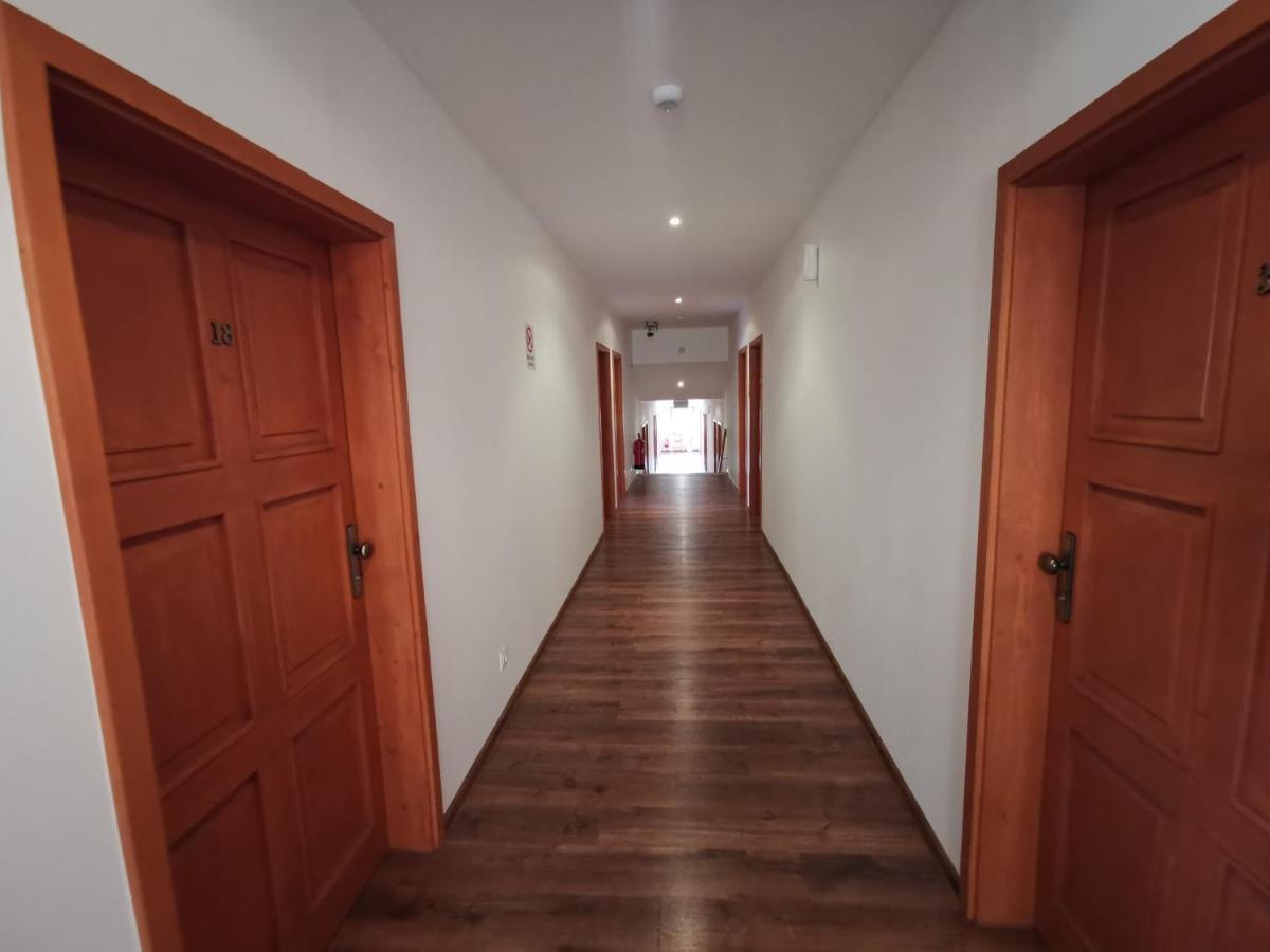 Hotel Khail Maria Lanzendorf المظهر الخارجي الصورة